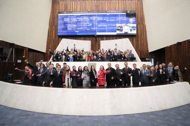 Iniciativas da Assembleia aproximam jovens do Parlamento e promovem a cidadania