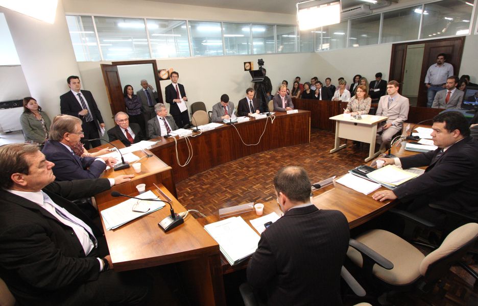 comissão CCJ