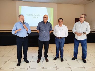 Prefeitos assinam Carta da Amunop em apoio ao movimento pelo Contorno Leste de Londrina