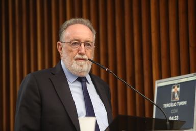 Momento de medidas radicais contra coronavírus é agora, diz Tercilio Turini