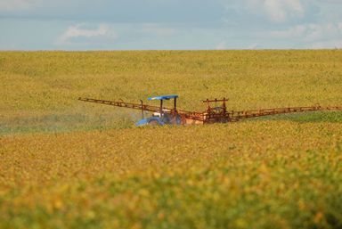 Assembleia Legislativa realiza audiência pública para debater impactos da deriva de agrotóxicos no Paraná