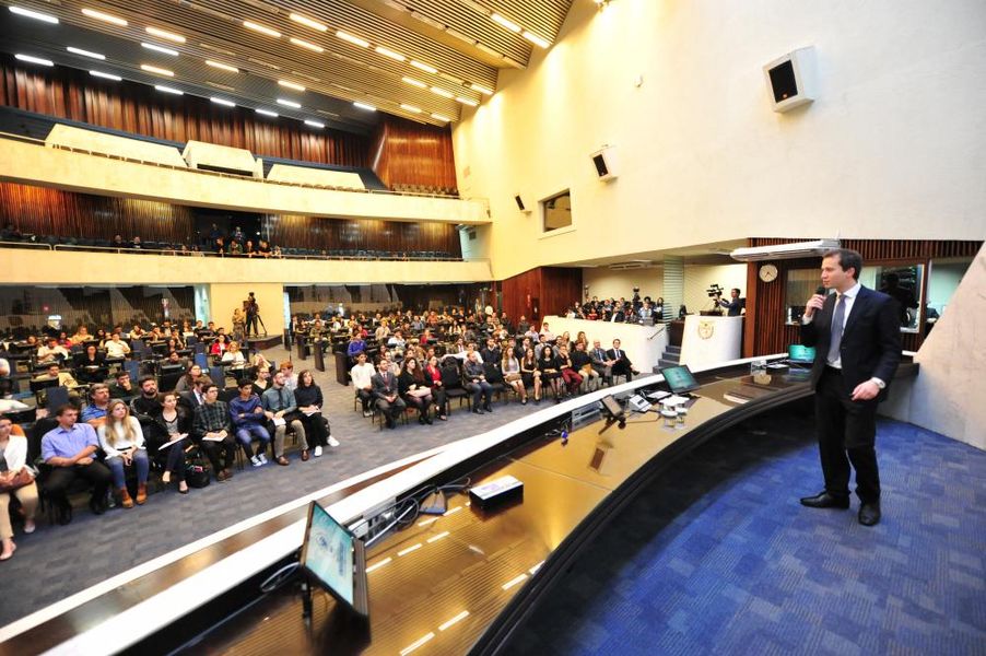 Treinamento - Parlamento Universitario