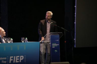 Em evento da Fiep em Londrina, deputado Fabio Oliveira (Podemos) ressalta união do setor produtivo