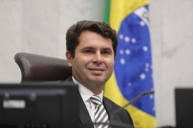 Aprovado projeto de lei que institui o Dia do Sanepariano