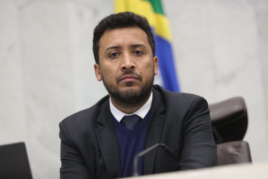 adriano josé título animais santo inácio