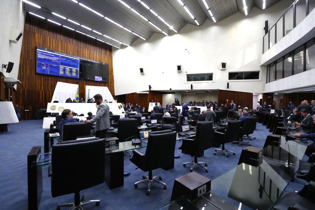 Propostas de reajuste do TJ, MP e Defensoria Pública avançam na Assembleia
