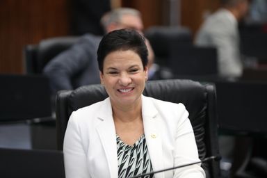 Deputada Marli Paulino (SD) prioriza a Saúde e a Educação neste primeiro semestre de mandato