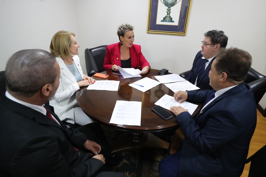 cultura com 05052025