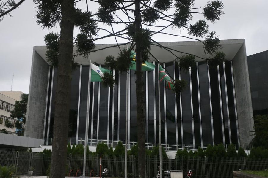 Fachada matéria agenda movimenta
