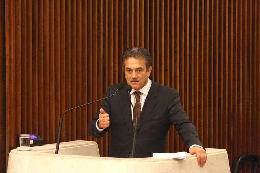 Plauto - tribuna