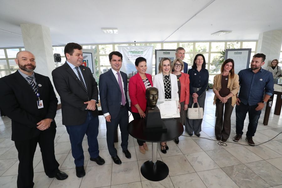 exposição 171 anis alep abertura
