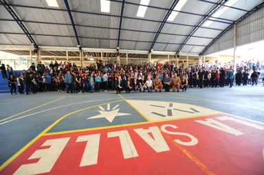 Projeto "Geração Atitude" discute cidadania em evento para 700 alunos de Curitiba
