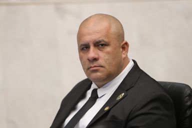 Requerimento pede ampliação do número de parcelas para pagar o IPVA