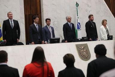 Ceasa Paraná comemora 50 anos com homenagem da Assembleia