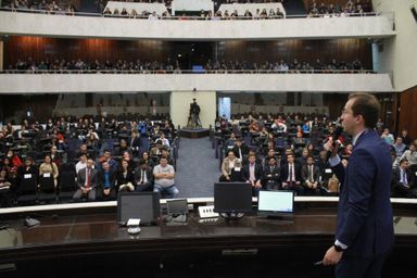 Deputados universitários protocolam mais de 70 propostas de projetos