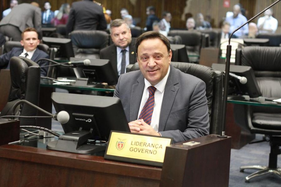 Deputado Hussein Bakri