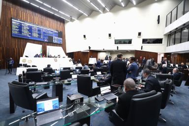Política de Fomento à Agroindústria no Paraná avança em Plenário