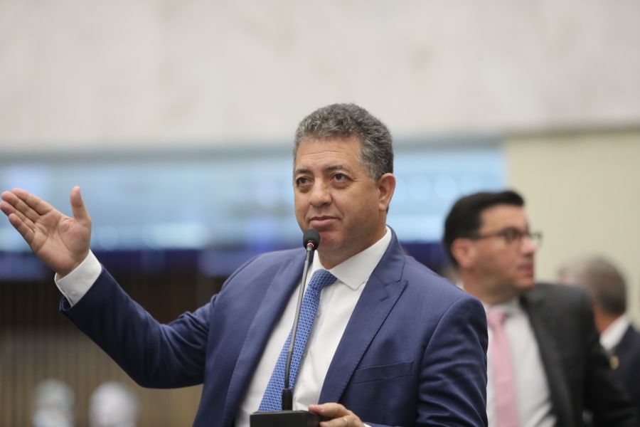 cobra requerimento