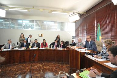 CCJ aprova ajuste fiscal com desmembramento de artigo que trata das Obrigações de Pequeno Valor (OPVs)