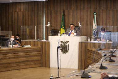 Projeto que concede auxílio a empresas que mantêm jovens aprendizes avança na Assembleia