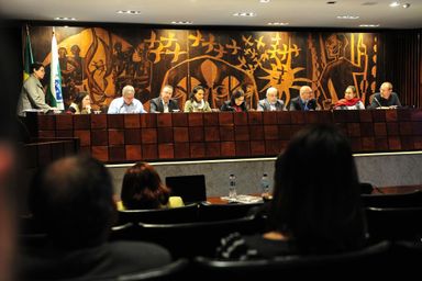 Assembleia debate alternativas sustentáveis à cultura do tabaco