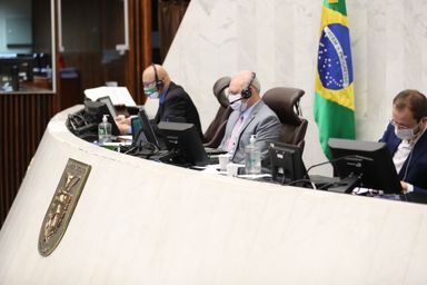 Assembleia Legislativa destina R$ 1,5 milhão para garantir acesso de universitários às aulas remotas