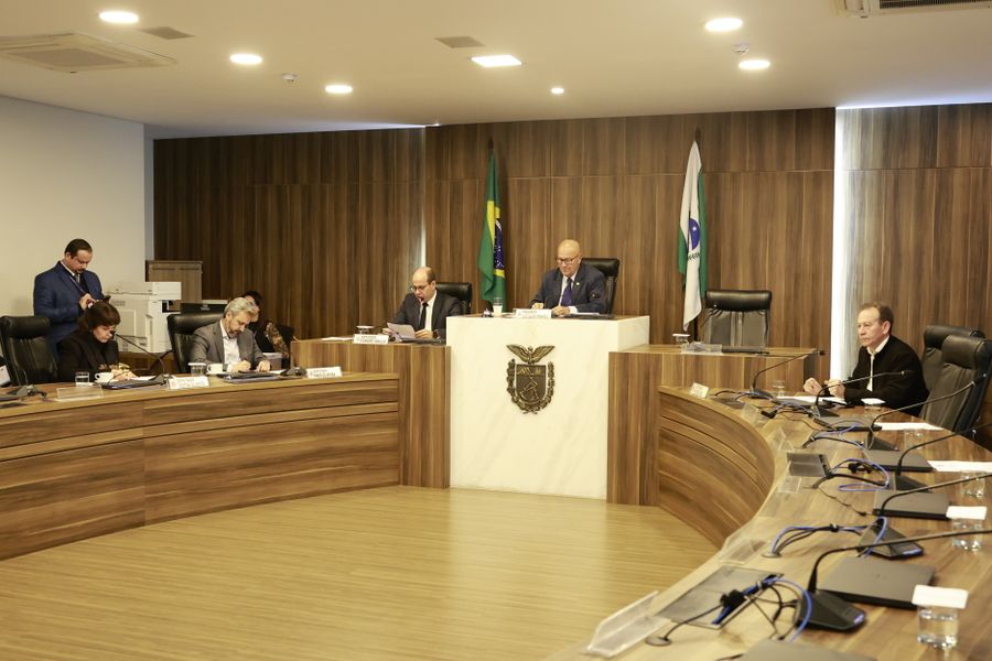 com orçamento 24082026