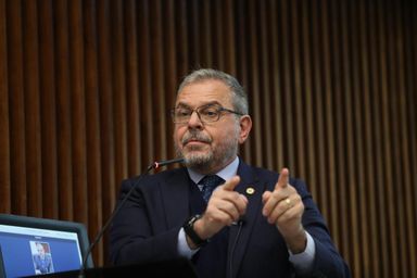 Projeto de lei quer proibir instalação de tomadas e pontos de energia em estabelecimentos prisionais do Estado