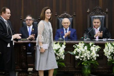 Presidente Traiano prestigia posse da nova desembargadora do Tribunal de Justiça do Paraná