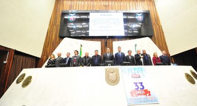 Federação de Associações de Moradores de Curitiba é homenageada na Assembleia