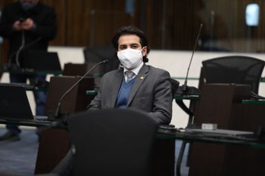 Deputado Guerra propõe homenagem a atletas e técnicos olímpicos e paralímpicos do Paraná