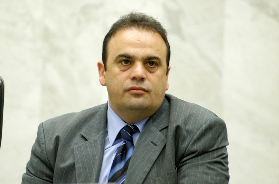 reni pereira