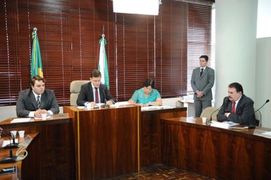 Comissão de Obras aprova nome de Cezar Silvestri para presidir a Agepar