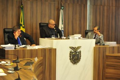 Pagamentos à JMK ainda geram dúvidas aos integrantes da CPI na Alep
