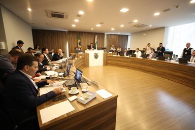 Medida que muda alíquotas no ICMS começa a ser debatido na CCJ