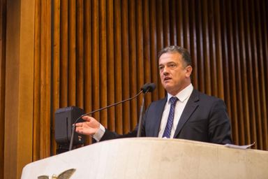 Plauto Miró diz que votará contra proposta de aumento de impostos