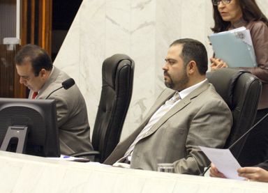 Artagão Júnior avalia primeira semana à frente da Presidência da Assembleia