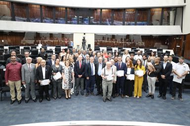 Assembleia Legislativa realiza sessão solene em homenagem aos médicos-legistas e destaca papel técnico da categoria