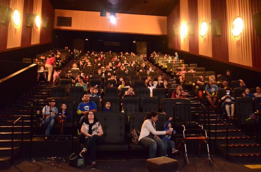 Sessão especial de cinema 2