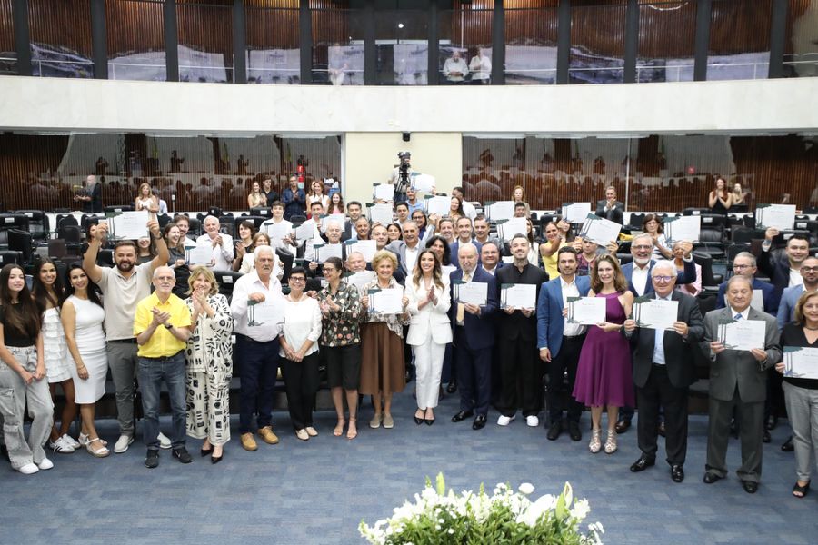 paranaenses destaques 2703