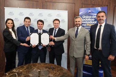 Assembleia e CREA-PR firmam acordo de cooperação para a elaboração de projetos e o fortalecimento de políticas públicas