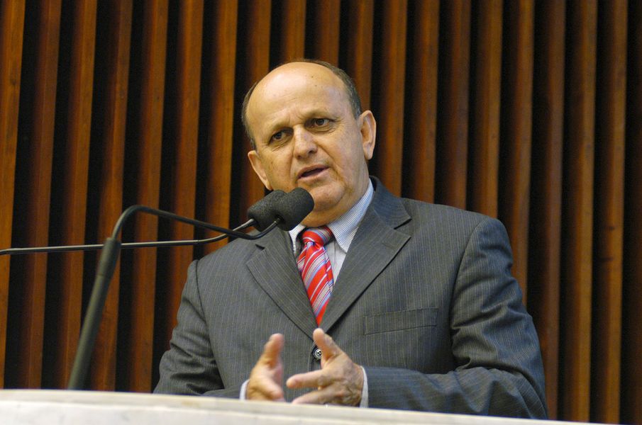 Dr. Batista