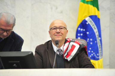 Assembleia fará sessão em homenagem ao Athletico Paranaense