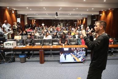 Seminário Arte é um Bom Negócio leva noções de empreendedorismo e capacita artistas e artesãos para terem uma atividade mais rentável