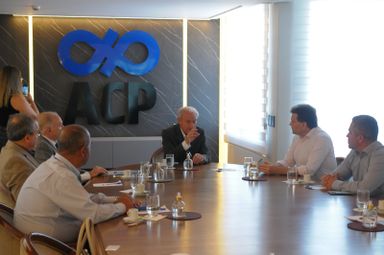 Deputado Paulo Gomes (PP) se reúne com diretoria da ACP para falar da Consolidação das Leis do Consumidor do Paraná