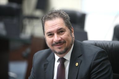 Assembleia aprova instituição do “Dia das Comunidades Terapêuticas” no calendário oficial do Paraná
