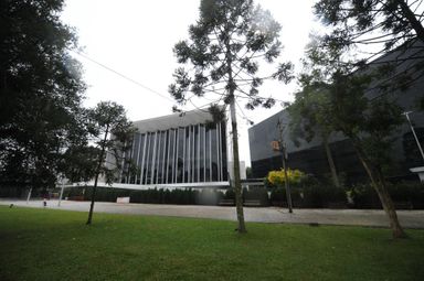 Deputados começam a votar projeto que autoriza o Executivo a renegociar empréstimo com o BNDES