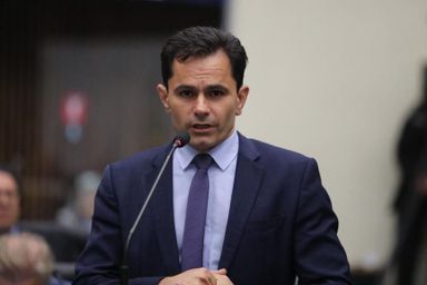 Dia da Prevenção à Escoliose, celebrado em 27 de junho, chama atenção para diagnóstico precoce e cuidados com a coluna