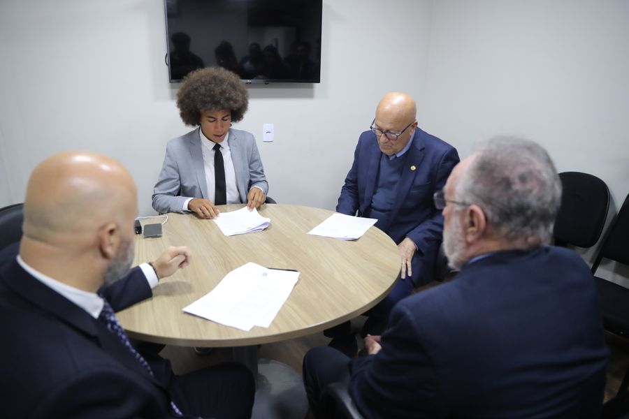 com igualdade racial