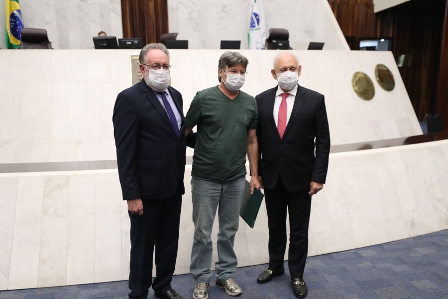 Menção Honrosa